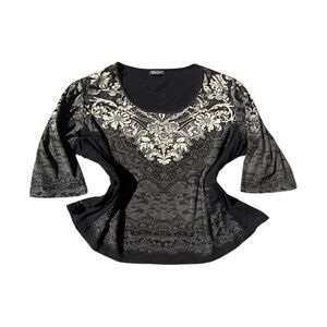 2000s y2k mcbling grunge black gray and white rhinestone quarter length top